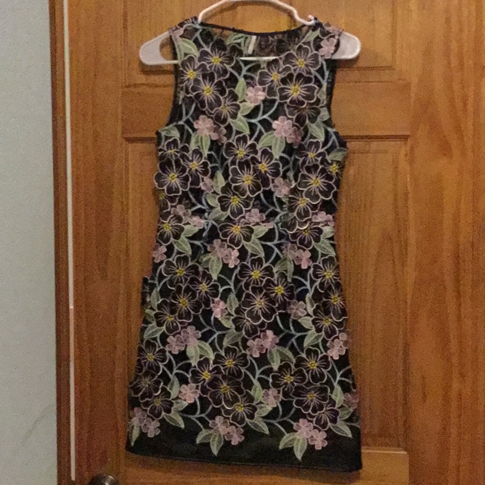 Like New Topshop Floral Appliqué & Vegan Leather Dress - Picture 5 of 15